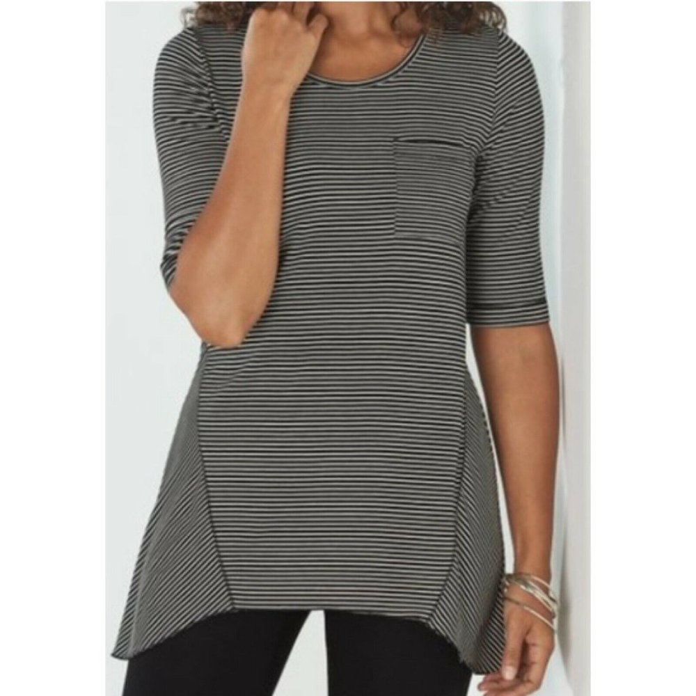 Soft Surroundings Top Size Medium Terra Tunic Black White Striped Short Sleeve
